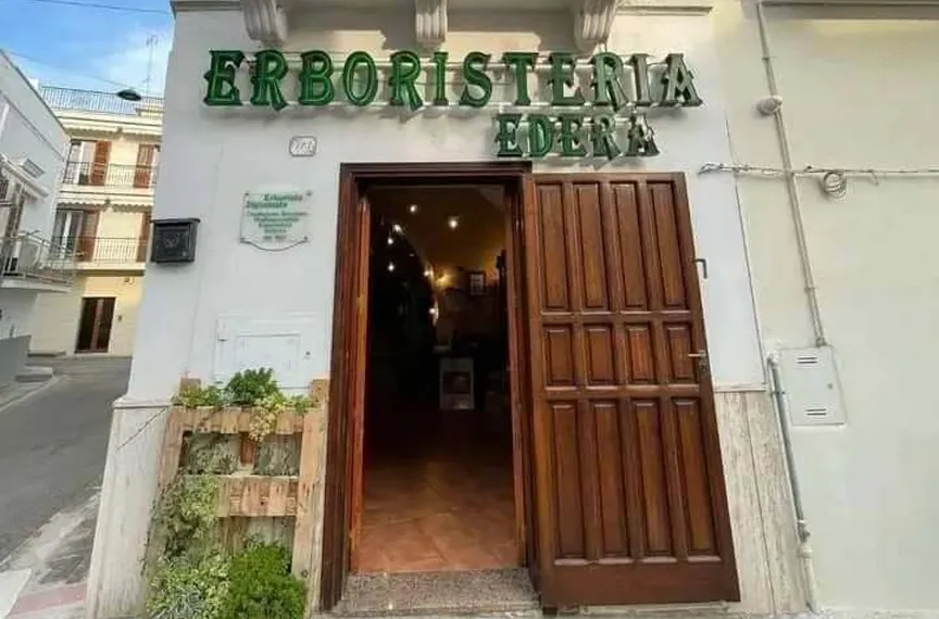 tour erboristeria biancomora